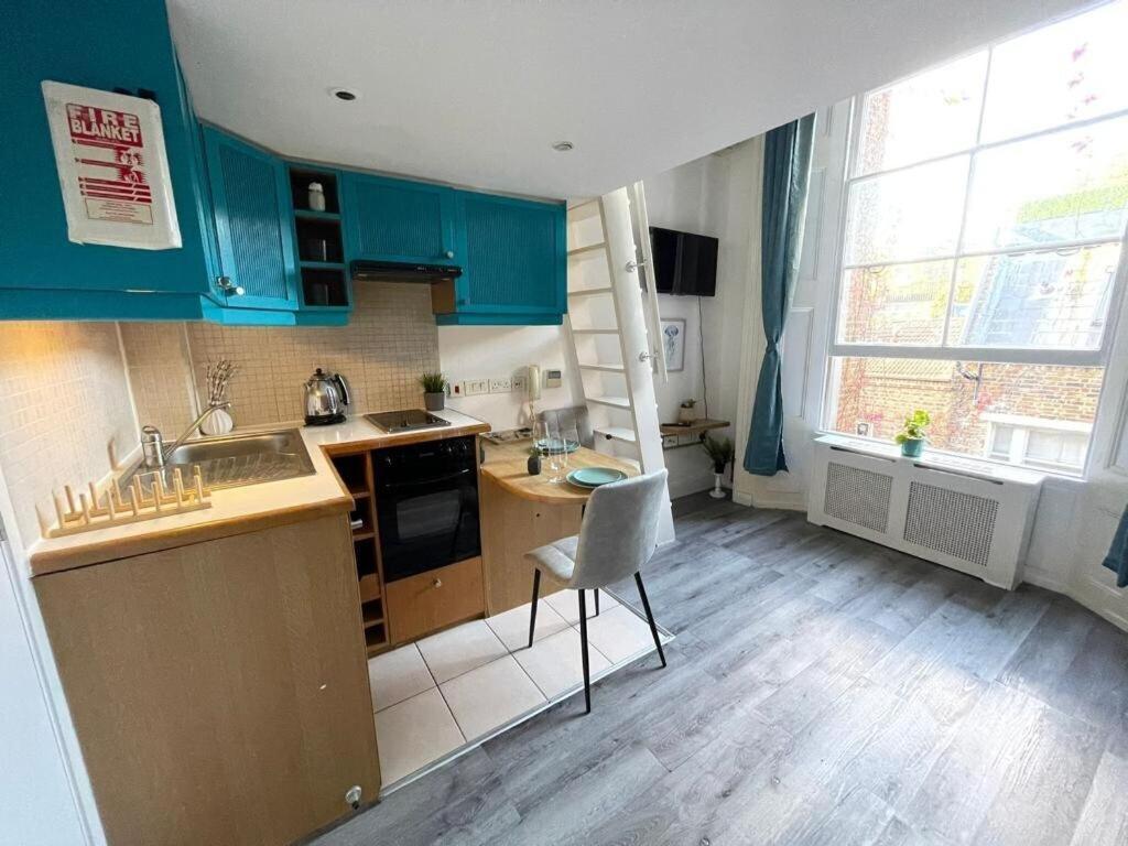 Portobello Road Artistic Studios 'Budget' Londres Habitación foto